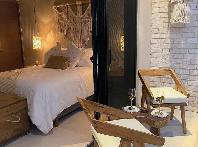 Pensión Room In Studio - Stylish And Bright Studio Near The Pool